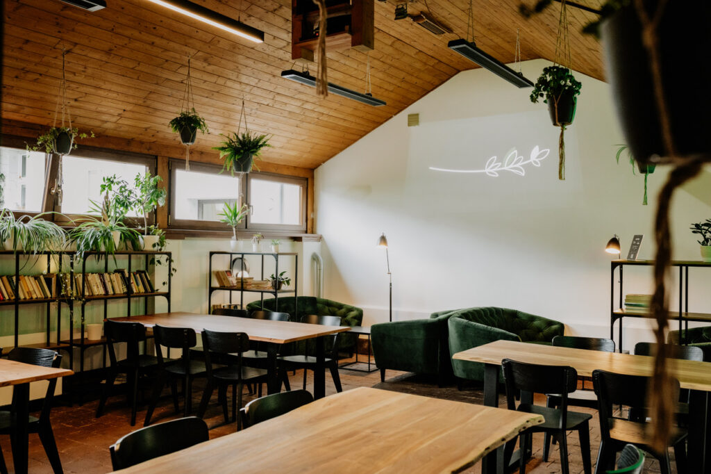 Pronájem lounge - detail 2